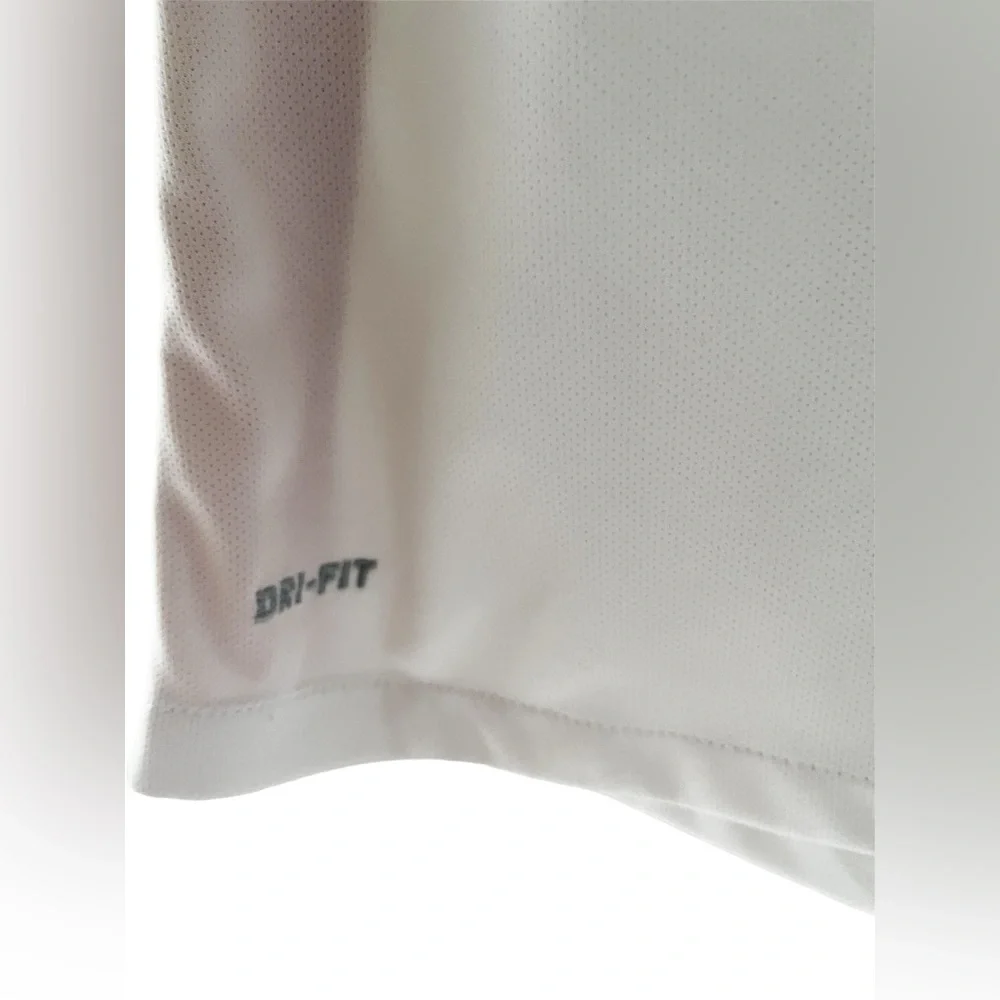 EUC Nike USA Women's Home Jersey Size L - Picture 8 of 11